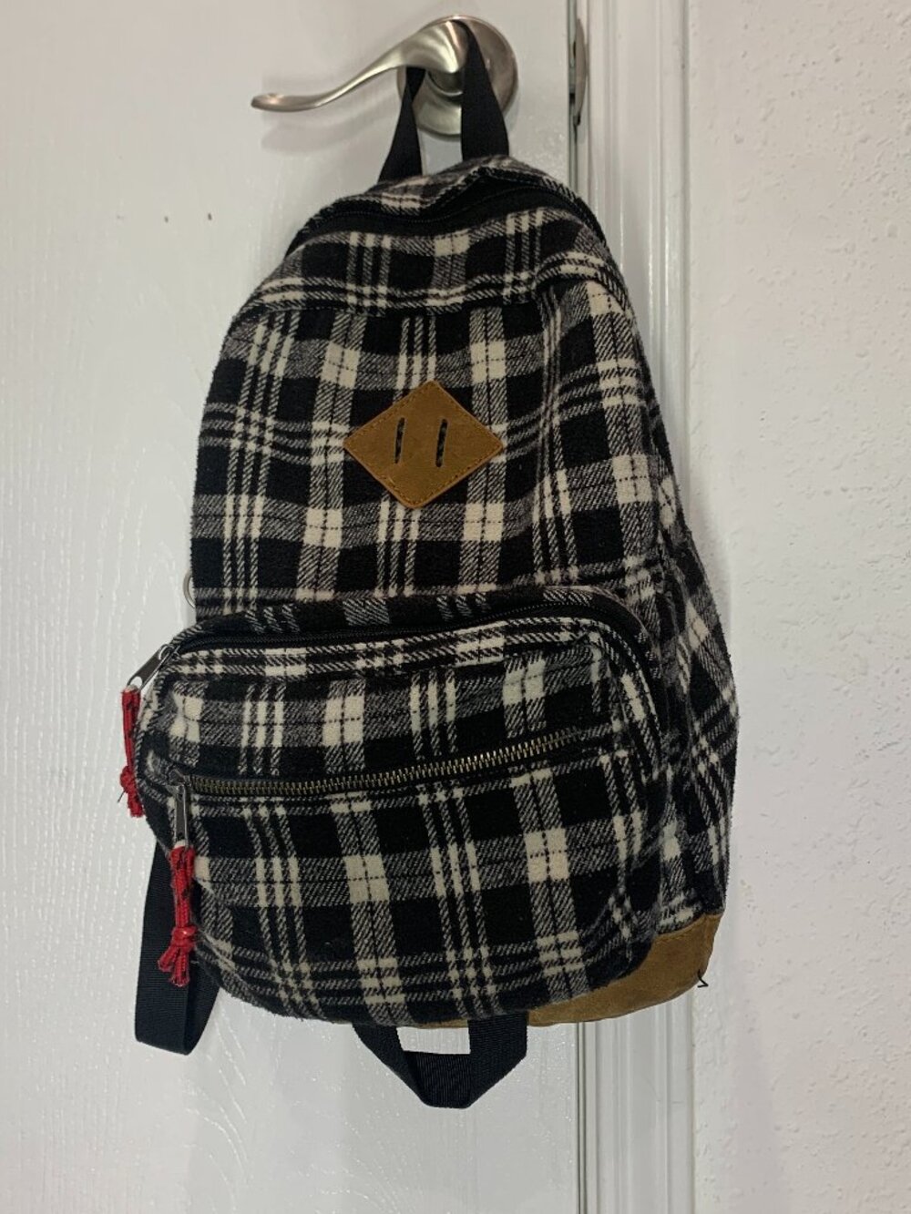 Unbranded Plaid Backpack Medium Black White School Travel Suede Bottom